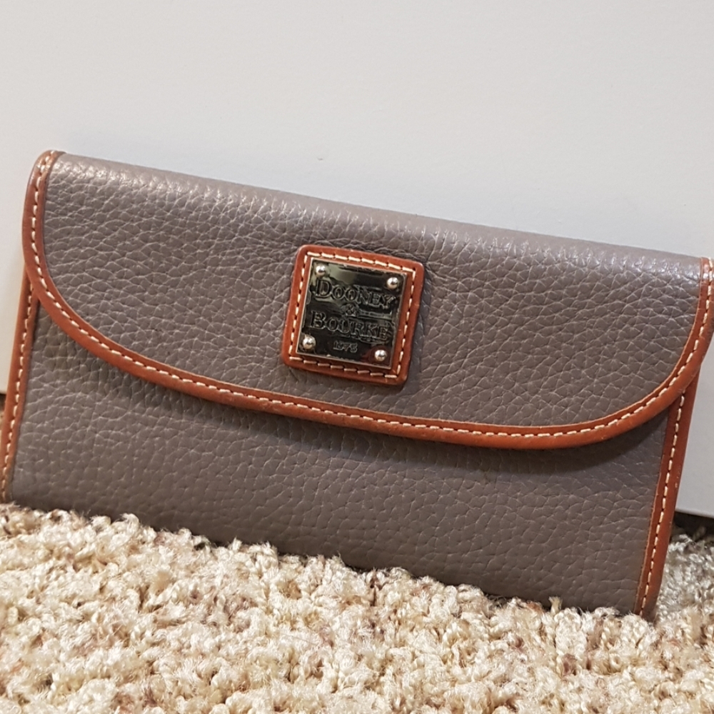 Dooney & Bourke Wallet